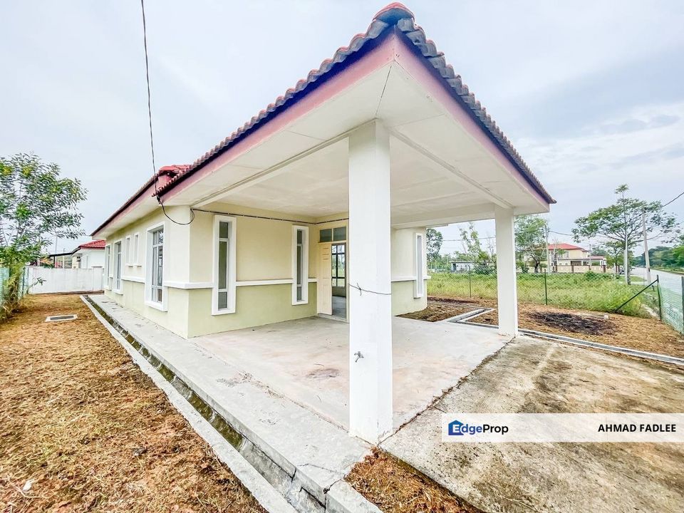 FACING OPEN 1 Storey Bungalow Mahkota Hills, Lenggeng , Negeri Sembilan, Lenggeng