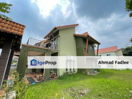 HUGE LAND SIZE 2 Storey Terrace Alam Sari ILMIA, Bangi, Selangor, Bangi