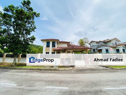 Renovated Double Storey Bungalow in Puncak Pinggiran Putra Kajang For Sale, Selangor, Kajang