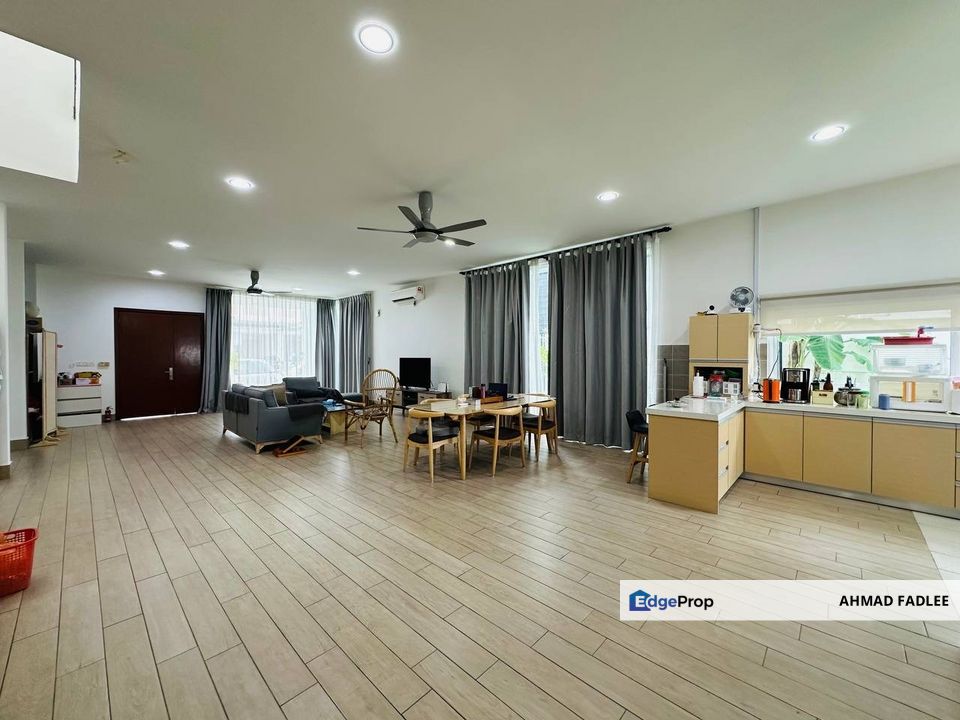 Huge Land Double Storey Semi-D in Evergreen Garden Residence Cyberjaya For Sale, Selangor, Cyberjaya