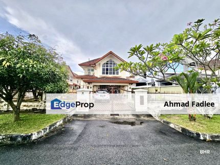 Renovated Double Storey Link Bungalow in D Sentral Bandar Seri Putra Bangi For Sale, Selangor, Bangi