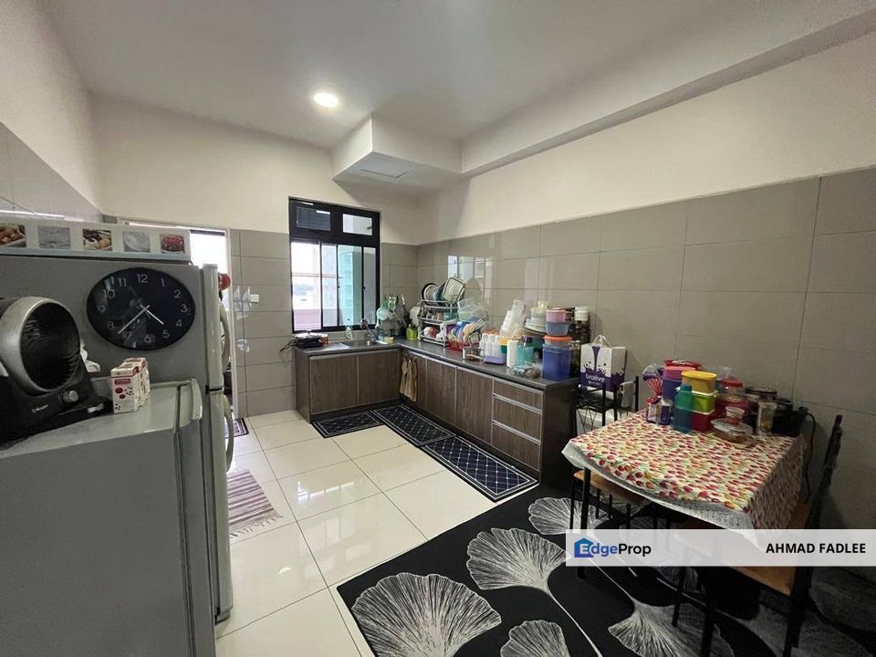 Corner Unit Condominium Lake Vista Residence Cheras For Sale, Selangor, Cheras