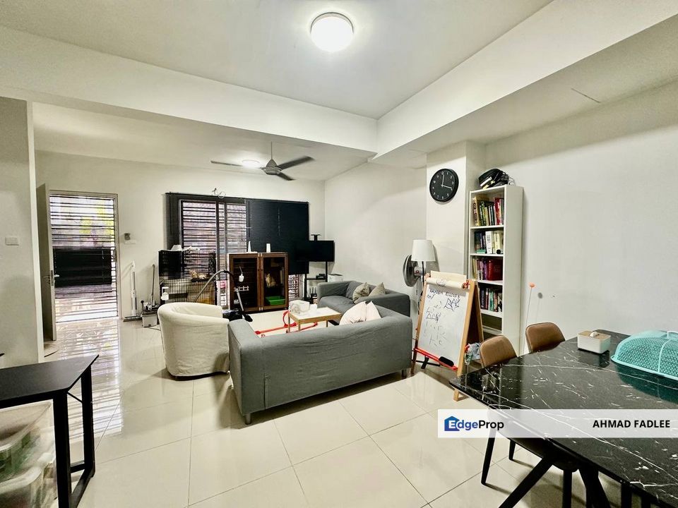 Cheapest Double Storey Link House in Casaview Cyberjaya For Sale, Selangor, Cyberjaya