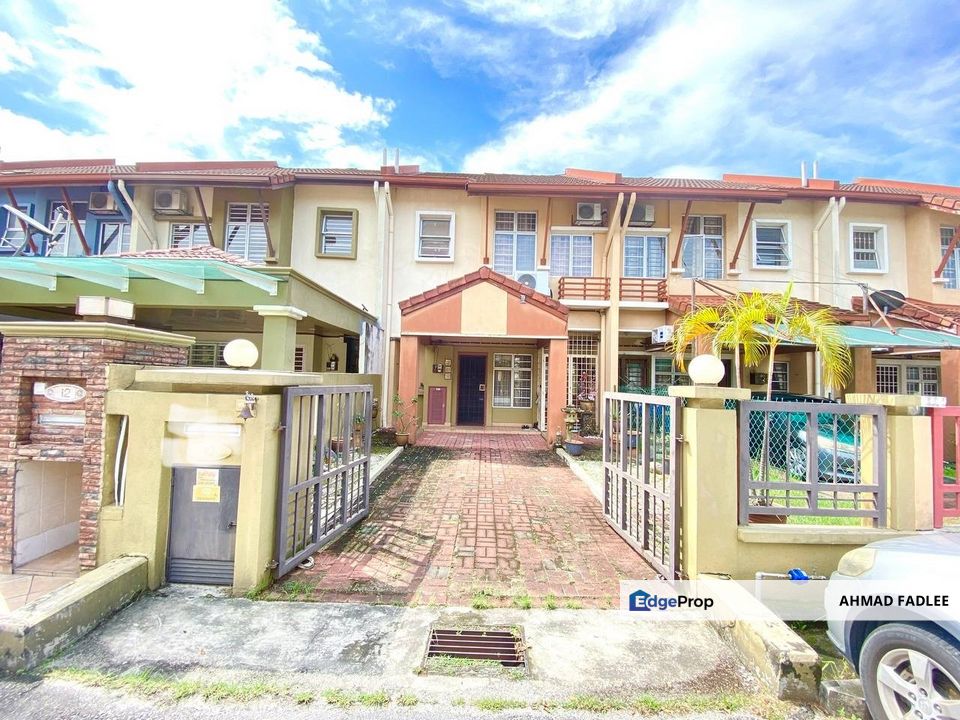 Individual Title Double Storey Terrace in Taman Pinggiran USJ 3 Subang Jaya For Sale, Selangor, USJ