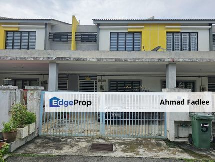 Facing Open Double Storey Terrace in Semenyih Parklands Semenyih Selangor For Sale , Selangor, Semenyih