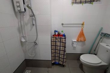 Seasons Luxury Apartments @ Amara Larkin