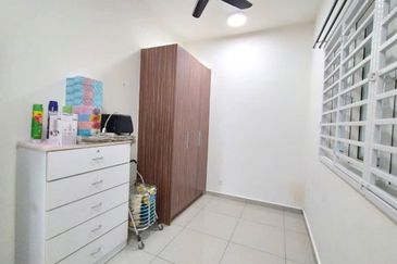 Seasons Luxury Apartments @ Amara Larkin