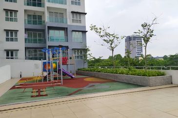 Seasons Luxury Apartments @ Amara Larkin