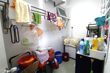 Seasons Luxury Apartments @ Amara Larkin