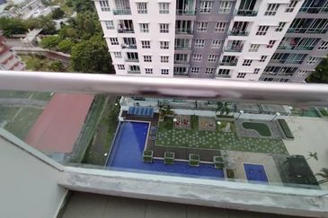 Seasons Luxury Apartments @ Amara Larkin