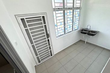 Jalan Putera Indah, Taman Putera Indah, Batu Pahat