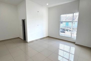 Jalan Putera Indah, Taman Putera Indah, Batu Pahat