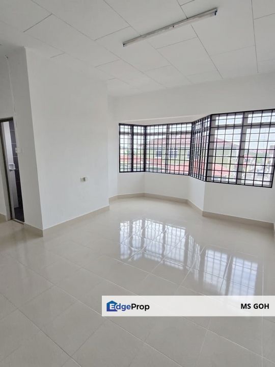 Batu Pahat Taman Bukit Flora Double Storey Terrace, Johor, Batu Pahat