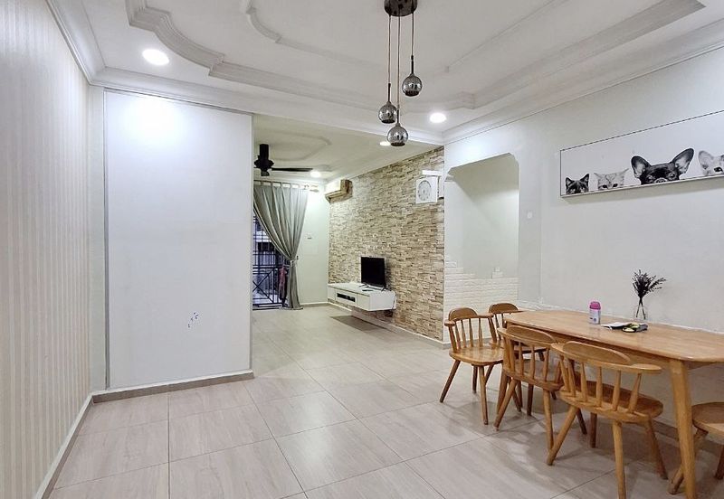 Ria 1 Apartment, Taman Megah Ria