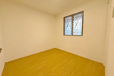 Flat Taman Ungku Tun Aminah