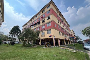 Flat Temenggong, Bandar Indahpura