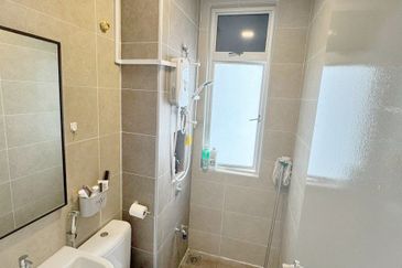 Seri Austin Luxury Apartment