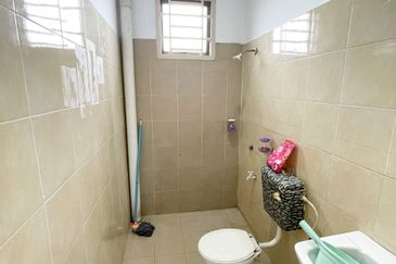 Taman Suria, Simpang Renggam