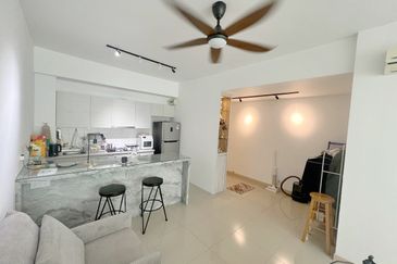 Dedaun Hijau (Greenfield Regency)