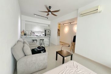 Dedaun Hijau (Greenfield Regency)