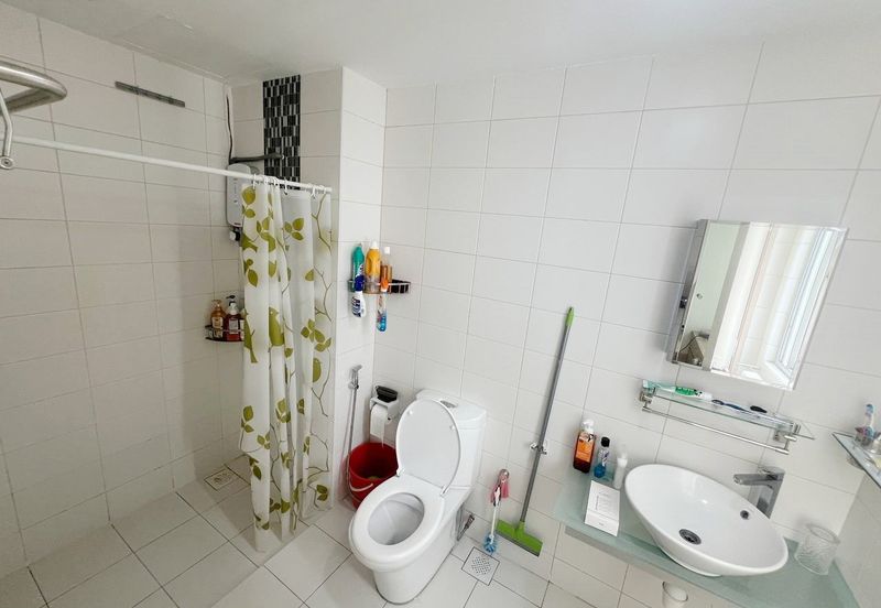 Dedaun Hijau (Greenfield Regency)