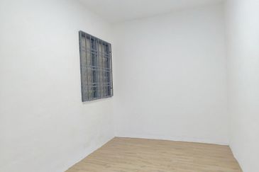 Flat Tasek 64, Bandar Baru Seri Alam