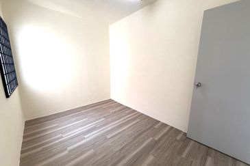 Flat Tasek 64, Bandar Baru Seri Alam