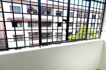 Flat Tasek 64, Bandar Baru Seri Alam
