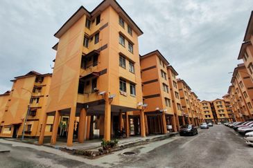 Pangsapuri Nuri, Bandar Baru Kangkar Pulai