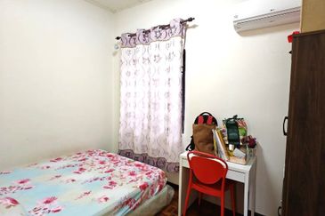 Sri Kenari Apartment