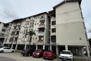 Perumahan Rakyat Lima Kedai