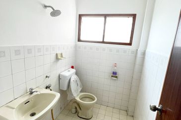 Ria 2 Apartment, Taman Megah Ria