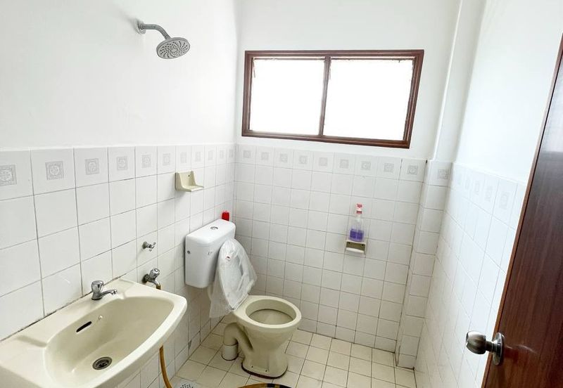 Ria 2 Apartment, Taman Megah Ria