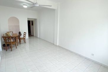 Ria 2 Apartment, Taman Megah Ria