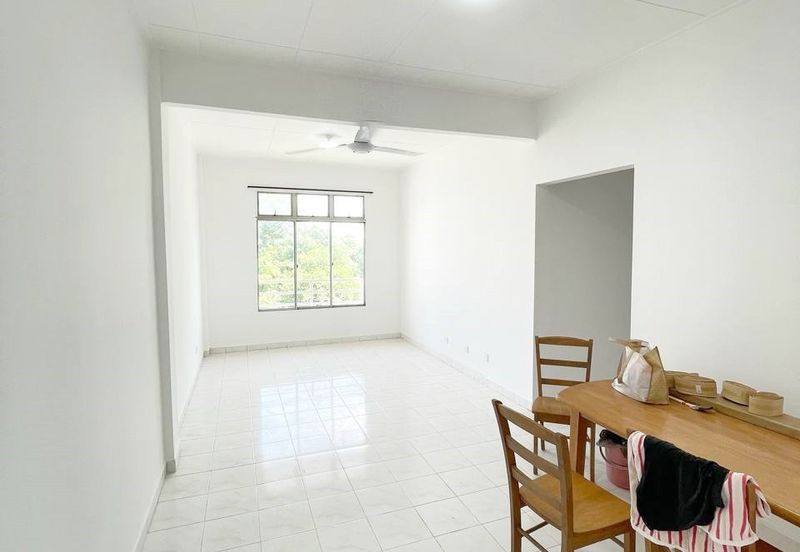 Ria 2 Apartment, Taman Megah Ria