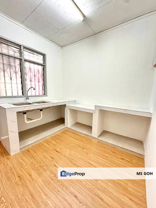 Jalan Bunga Raya, Taman Sri Lalang, Ayer Hitam, Johor, Ayer Hitam