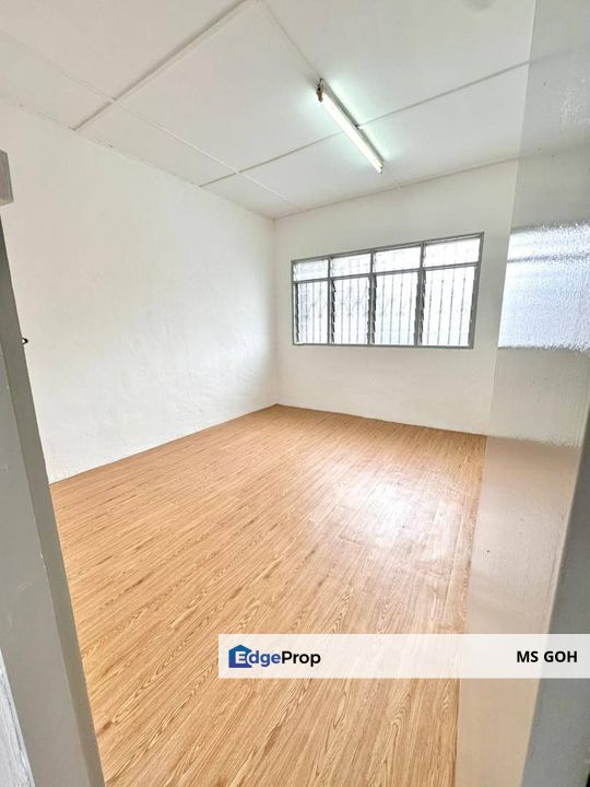 Jalan Bunga Raya, Taman Sri Lalang, Ayer Hitam, Johor, Ayer Hitam