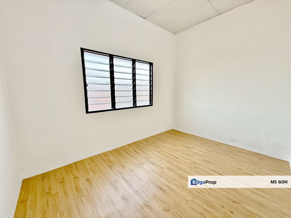 Batu Pahat Taman Putera Indah Double Storey Medium Low Cost House, Johor, Batu Pahat