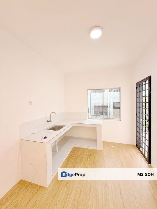 Jalan Putra 2/2, Bandar Putra, Segamat, Johor, Segamat