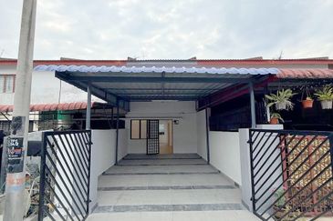 Jalan Putra 2/2, Bandar Putra, Segamat