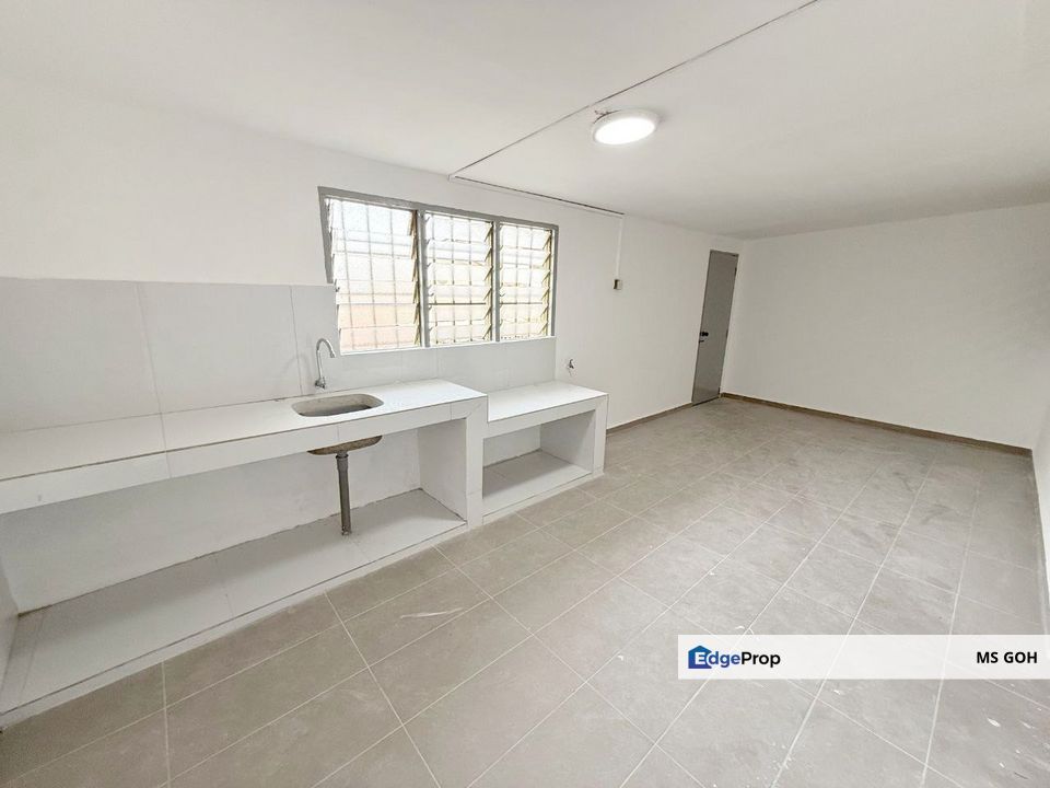 Jalan Manggis, Taman Damai, Senai, Johor, Senai