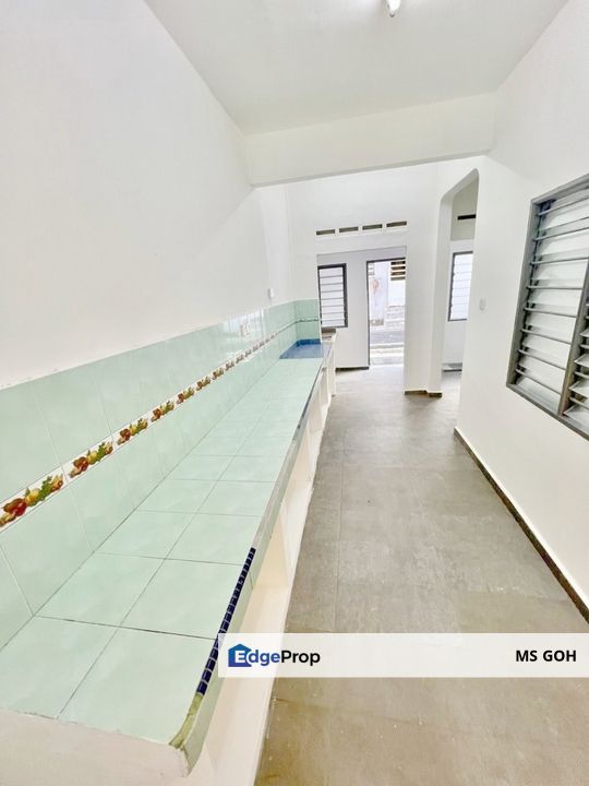 Jalan Teratai 9, Taman Bakri indah, Muar, Johor, Muar