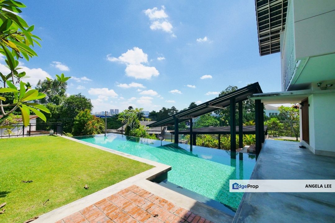 Ukay Heights Bungalow with swimming pool for Rent @ Ampang, Selangor, Ampang