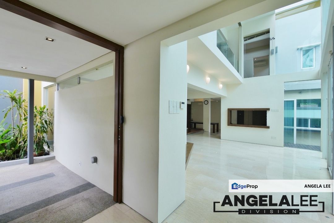 Bangsar Maarof 2.5-Storey End Lot Link Extensive Reno for Sale, Kuala Lumpur, Bangsar