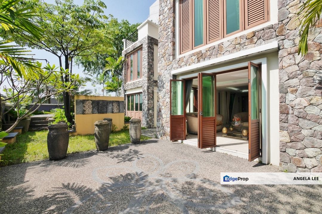 The Ara Bangsar 3.5s Bungalow with Private Pool, Lift & KLCC Views, Kuala Lumpur, Bangsar