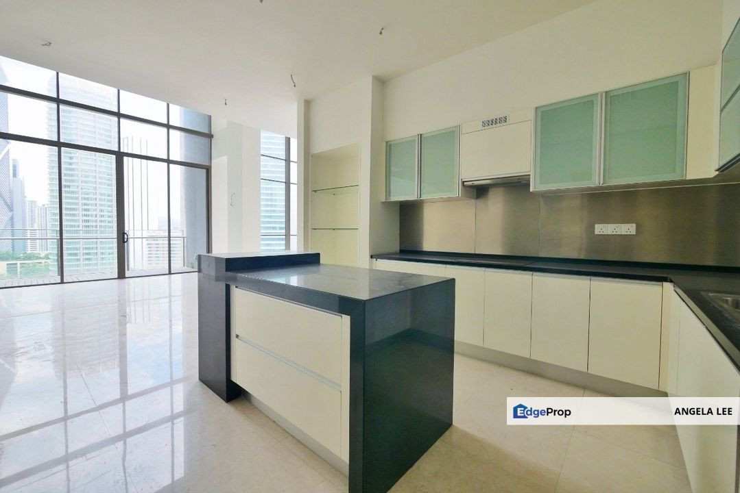 KLCC Suria Stonor Duplex 5,435sf for Sale, Kuala Lumpur, KLCC