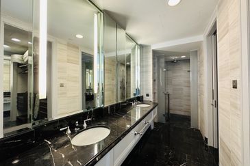 St Regis The Residences