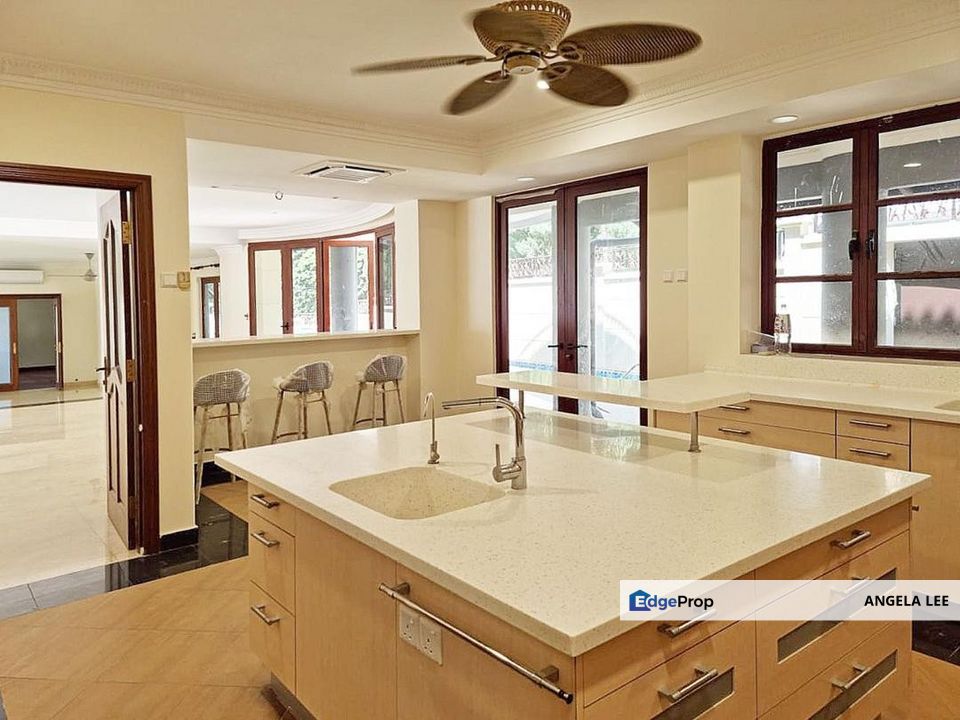 Bangsar Bukit Pantai Pool Bungalow for Sale, Kuala Lumpur, Pantai