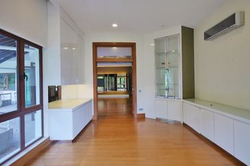 Bukit Tunku (Kenny Hills) 2-Storey Corner Pool Bungalow for Sale