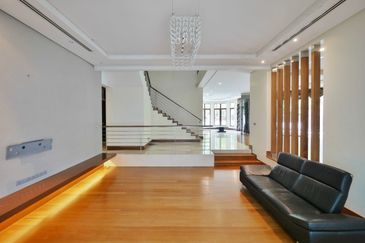 Bukit Tunku (Kenny Hills) 2-Storey Corner Pool Bungalow for Sale